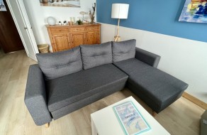 canapé convertible dans le salon